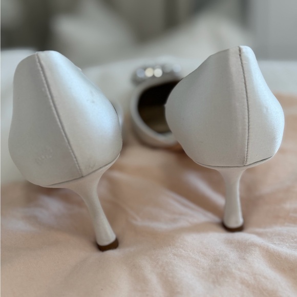 Badgley Mischka Women's Fabia Pointed Toe Slip On d'Orsay Pumps - Picture 6 of 6